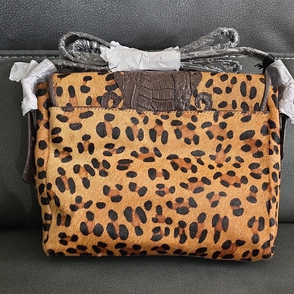 Sharif Leopard Print Crossbody Bag with Gold and Brown Accents - Picture 4 of 16